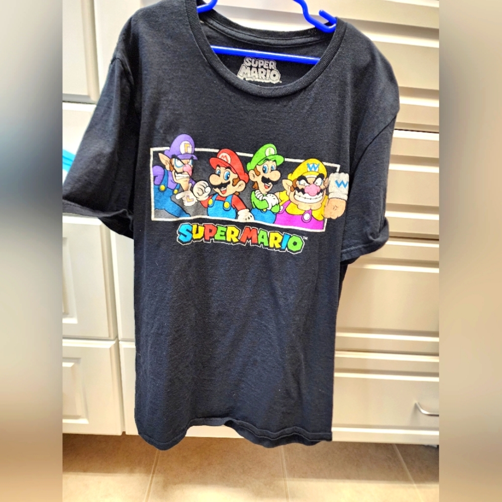 Super Mario tshirt